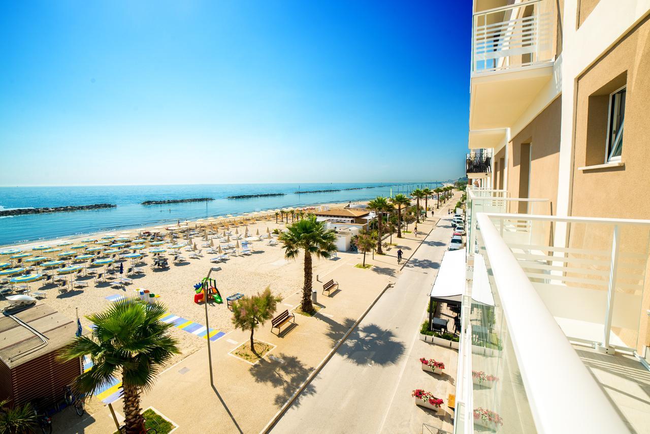 Hotel Ideal Cupra Marittima Buitenkant foto